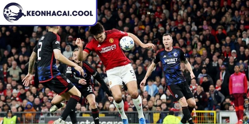 Kèo Half Time/Full Time Và Mẹo Vào Tiền Hiệu Quả Cao 3 Phân tích dữ liệu phong độ